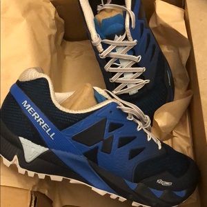 Merrell brand new agility flex shoes